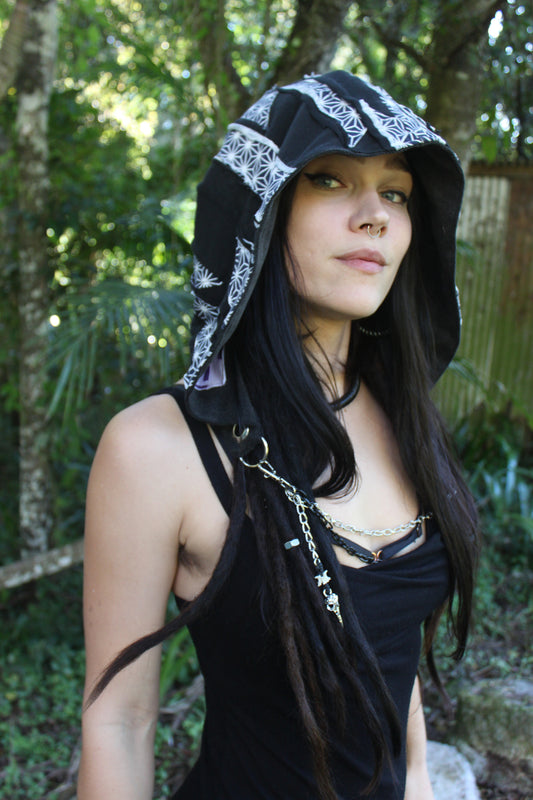 Geometric pixie hood