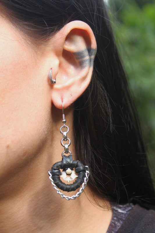 Snake bone chain drops