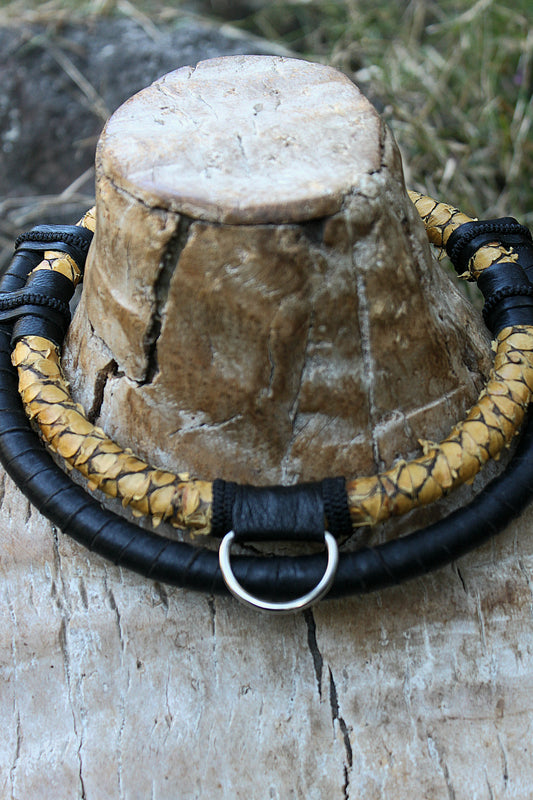 Bold serpent neck ring