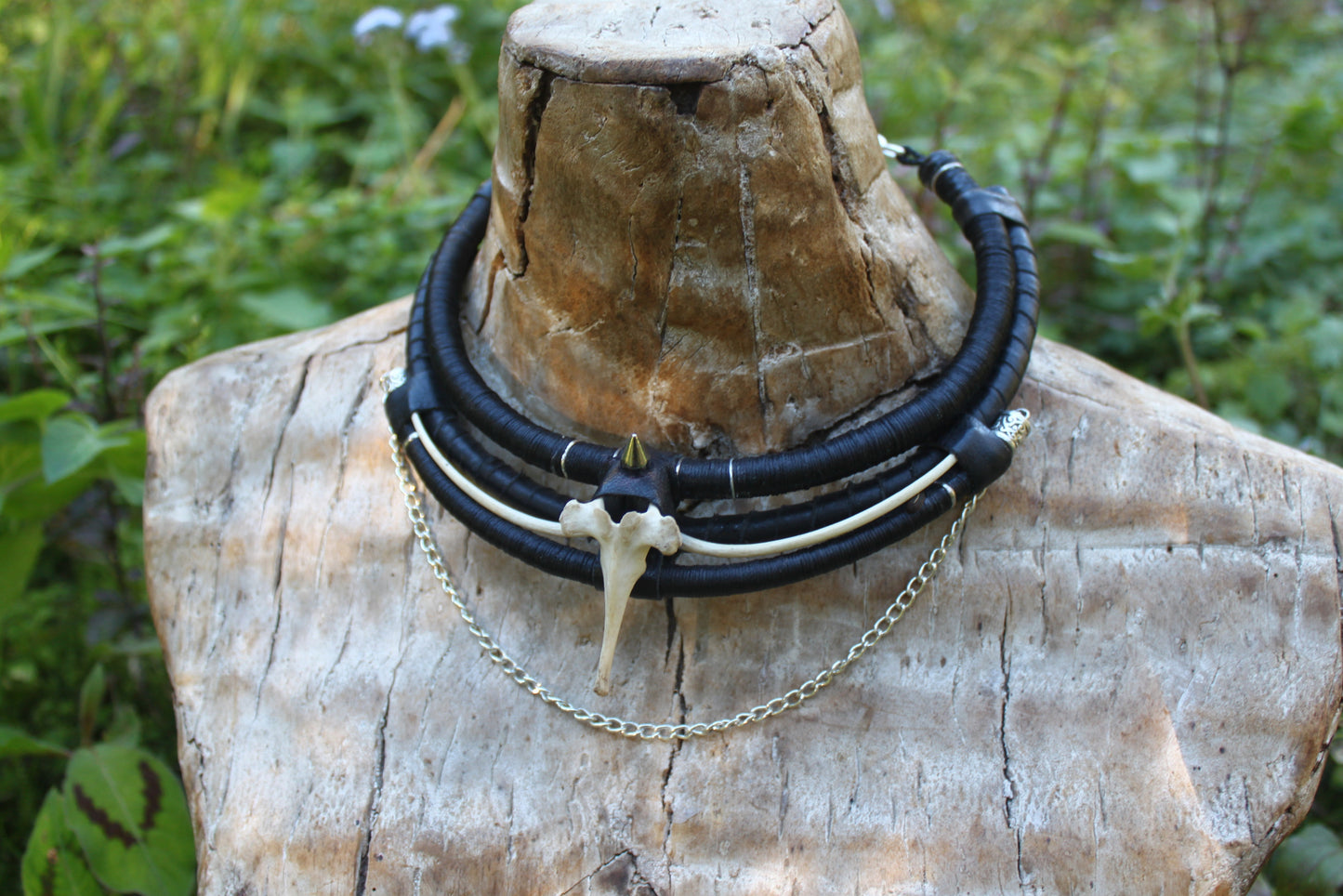 Vulture culture triple neck ring