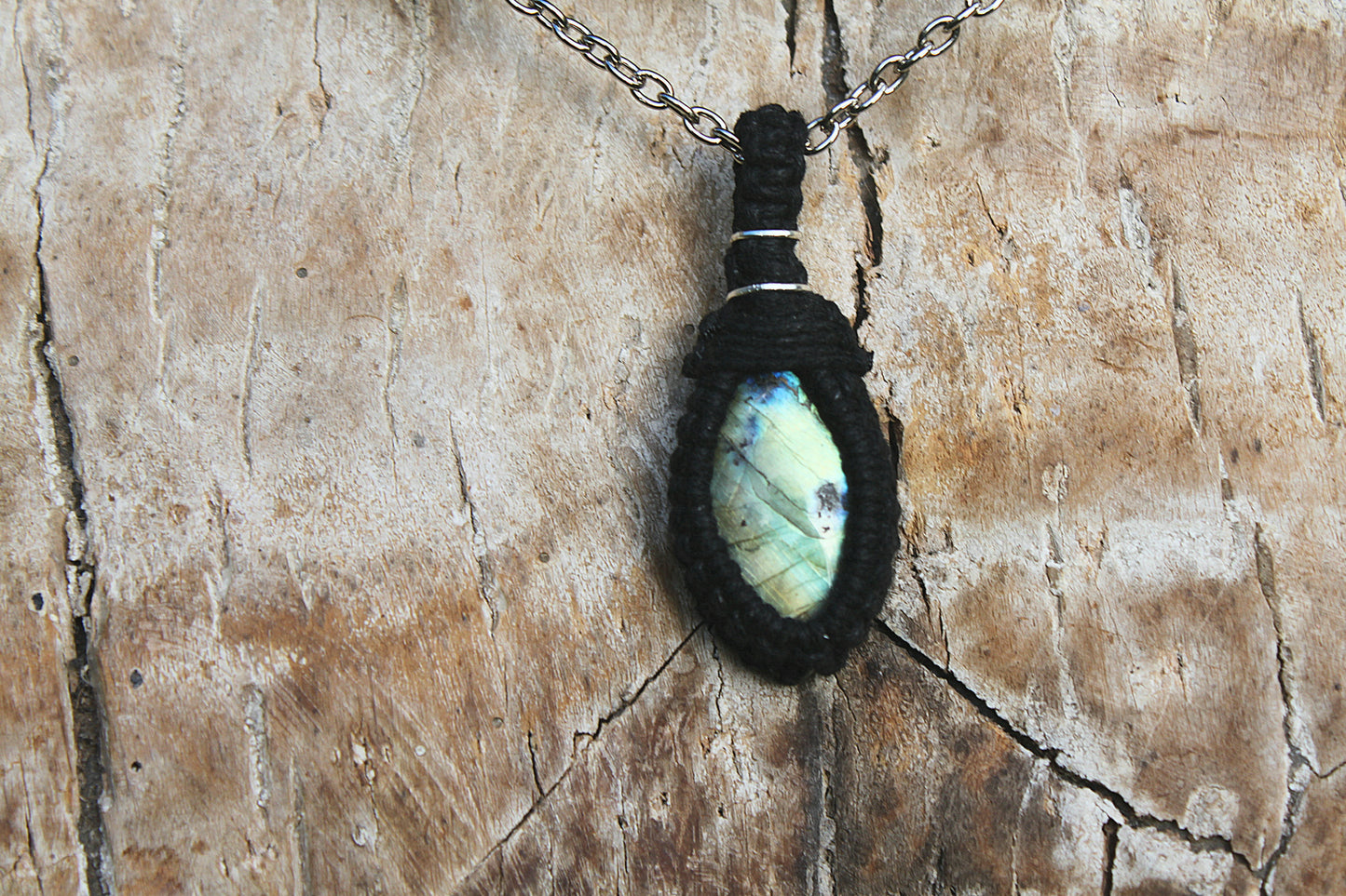 Labradorite raven neck piece