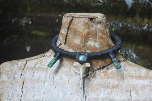 Emerald, jasper, Wallaby & hemp neck ring