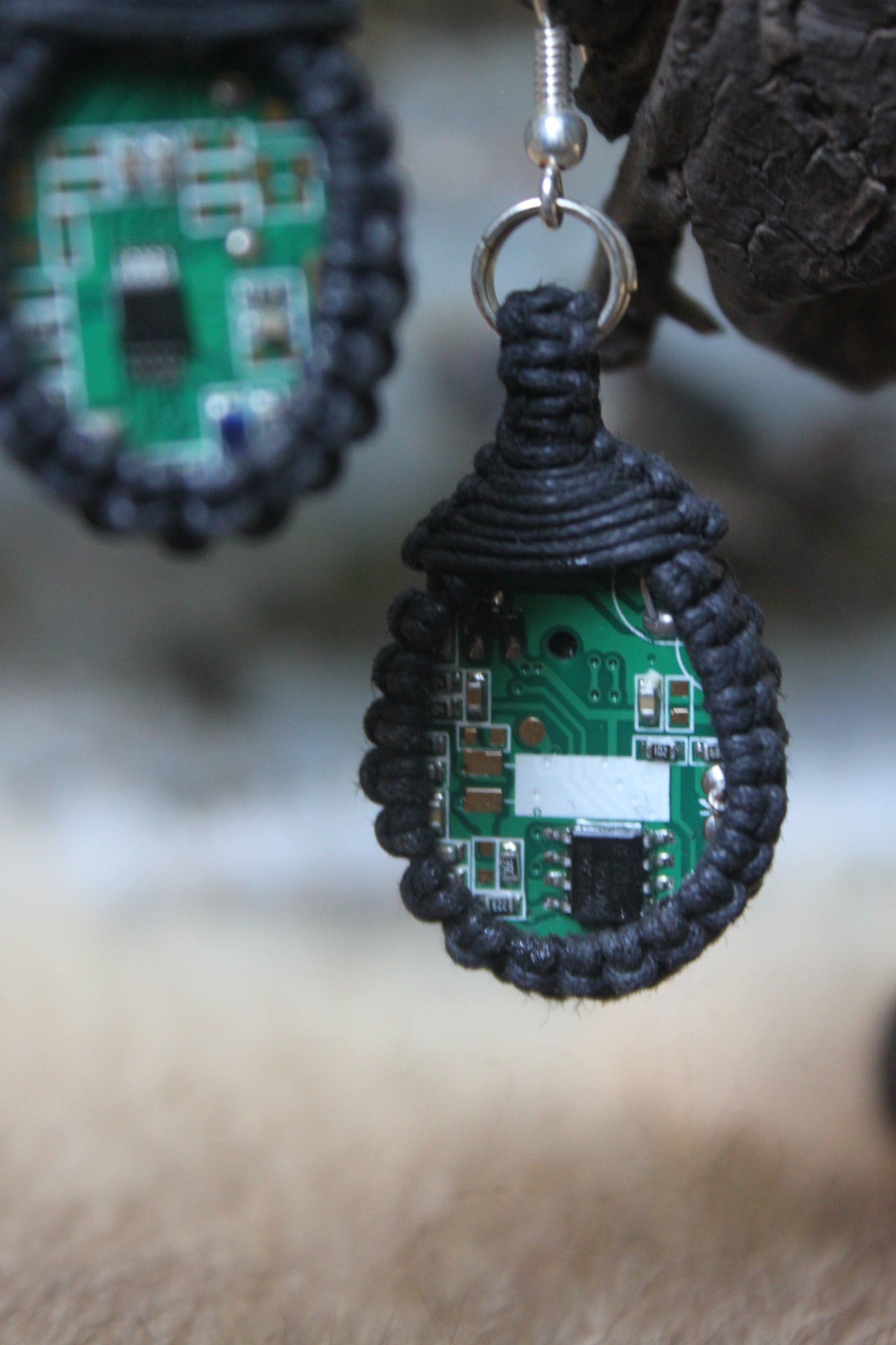 Circuit earrings