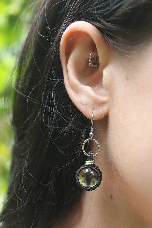 Macrame dragons eye earrings