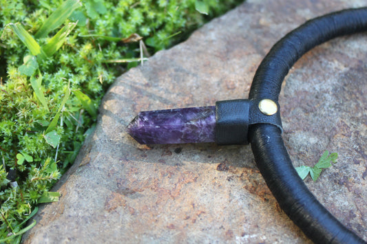 Amethyst neck piece.