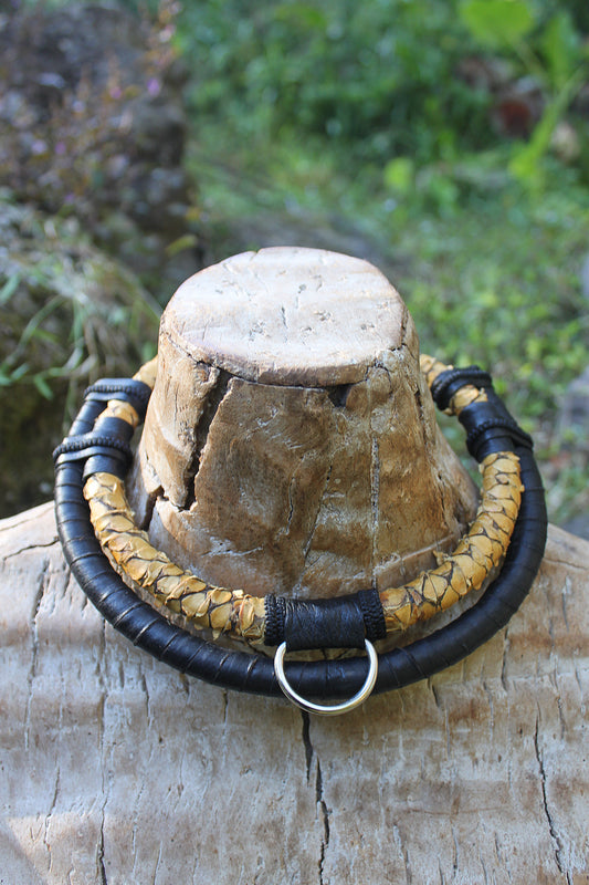 Bold serpent neck ring